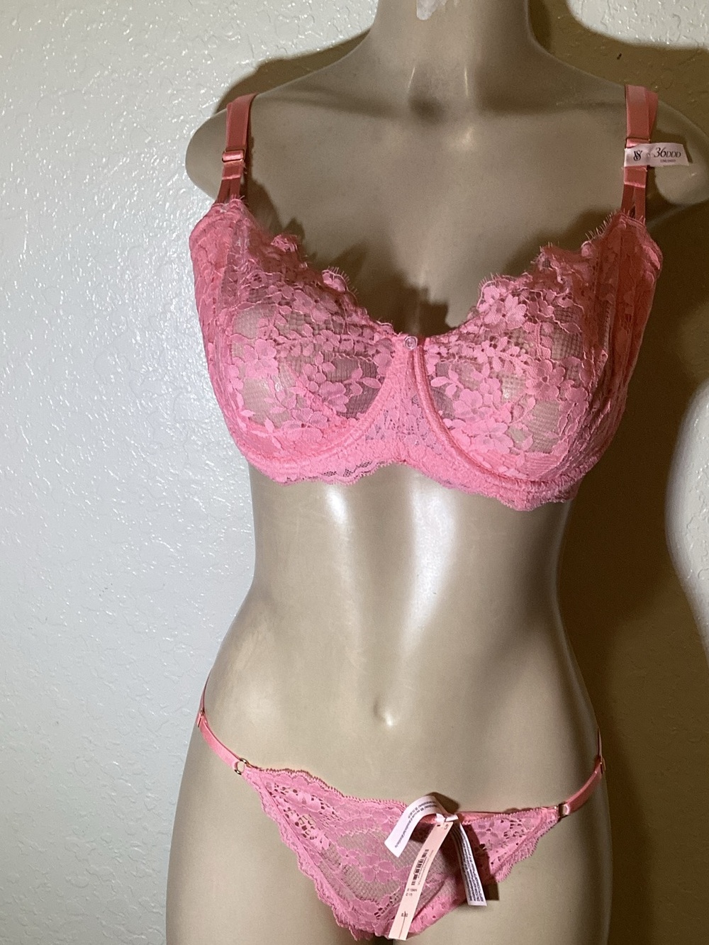 Victoria's Secret Pink Lace Underwire Bra & Thong Set